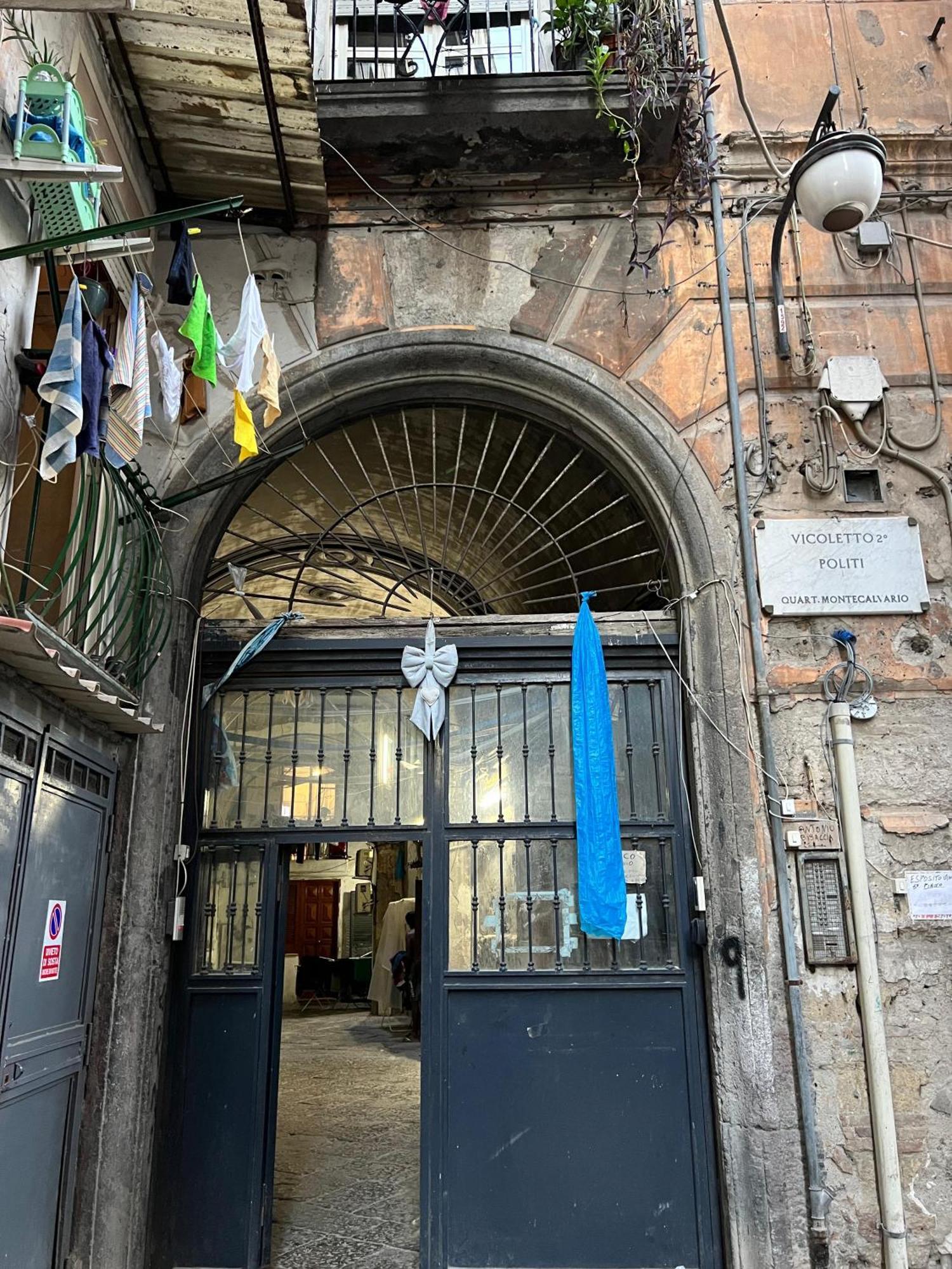 La Casa Della Nonna - Quartierispagnoli Naples Luaran gambar